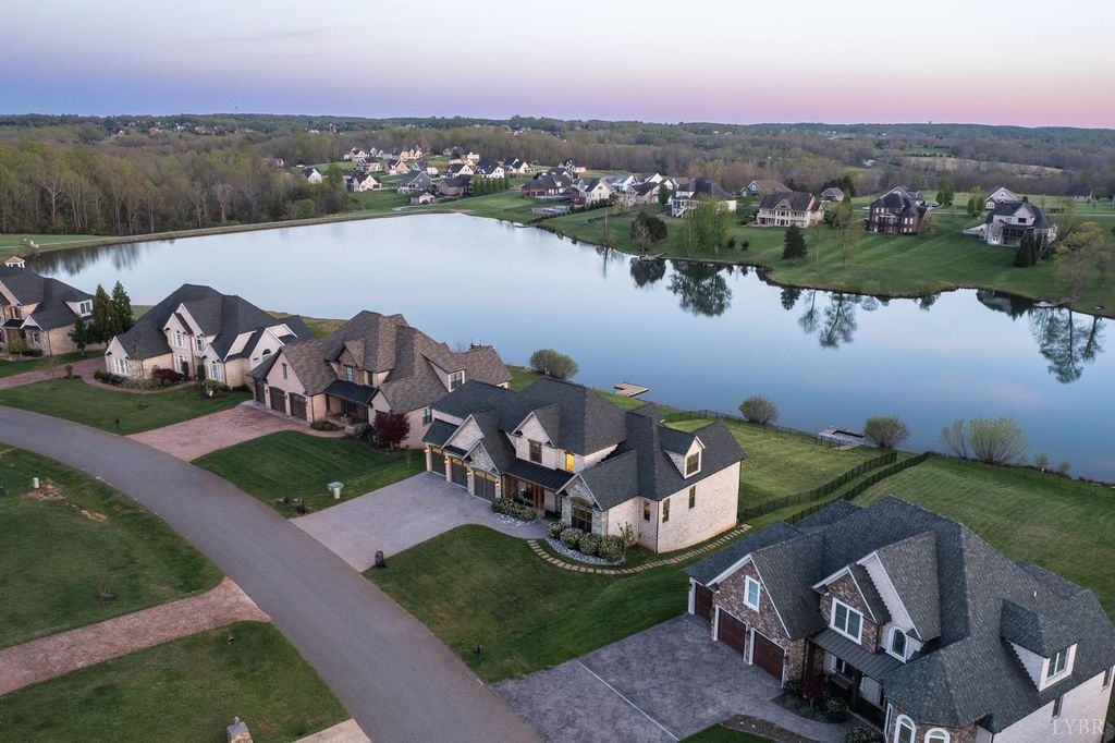 1698 Lake Manor Drive, Forest, VA 24551