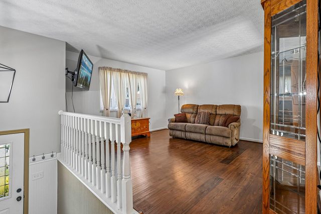 1130 Chestnut Court, Independence, KY 41051