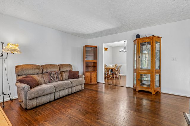 1130 Chestnut Court, Independence, KY 41051