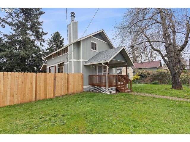 9828 Se ELLIS St, Portland, OR 97266