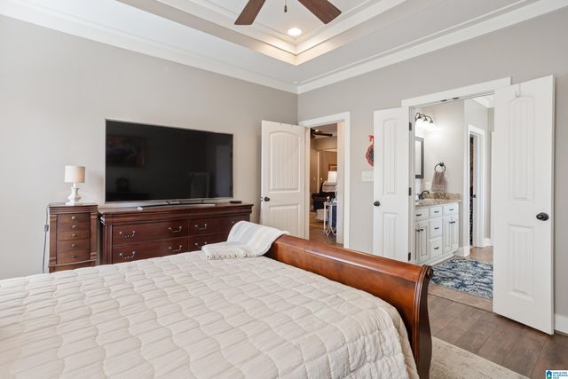 200 ENGLISH VILLAGE CIRCLE, Gardendale, AL 35071