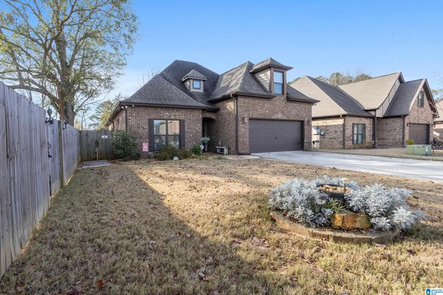 200 ENGLISH VILLAGE CIRCLE, Gardendale, AL 35071