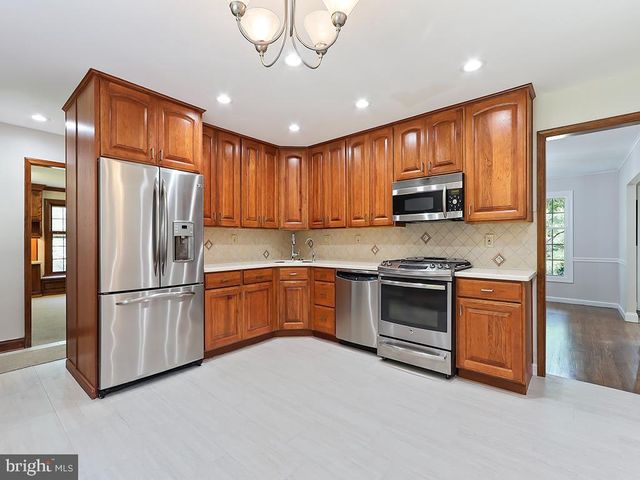 903 PENN VALLEY, Media, PA 19063
