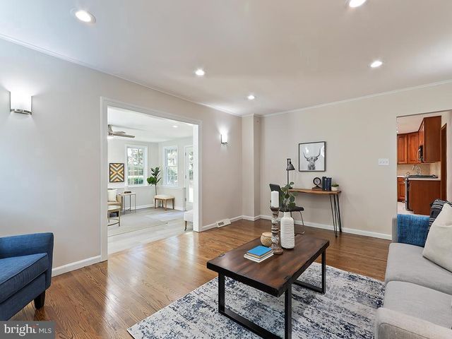 903 PENN VALLEY, Media, PA 19063
