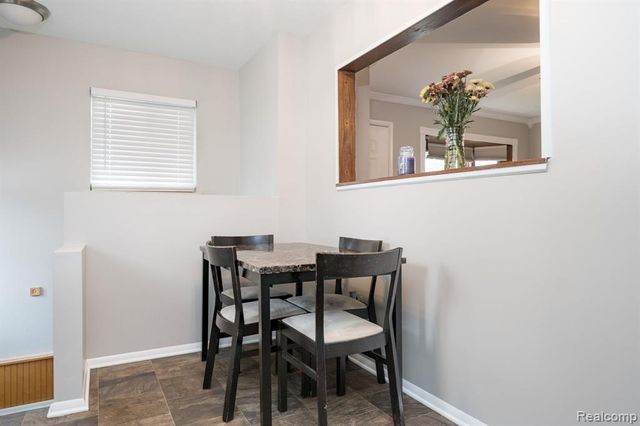 33475 Fernwood Street, Westland, MI 48186