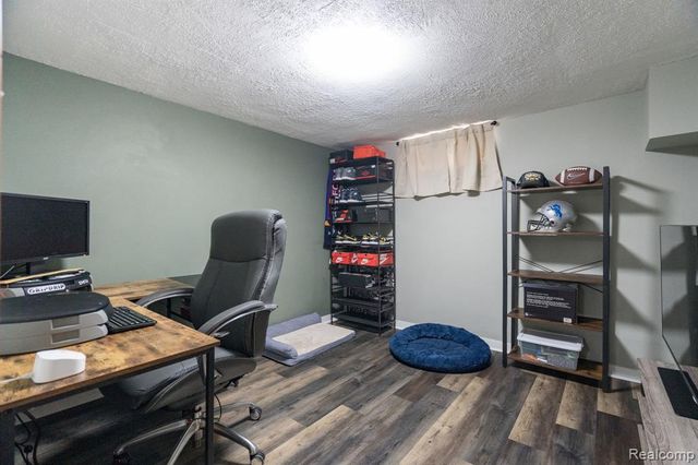 33475 Fernwood Street, Westland, MI 48186