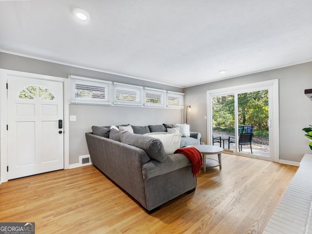 160 Riverdale Drive, Athens, GA 30605