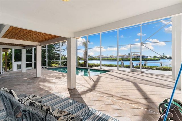 418 Panay AVE, Naples, FL 34113