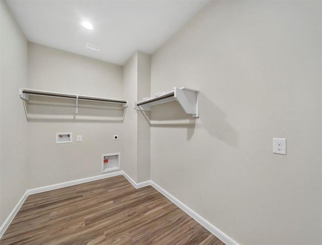 27943 Parkside Creek Drive, Spring, TX 77386