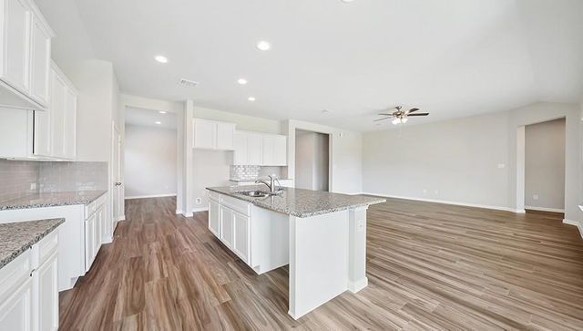 27943 Parkside Creek Drive, Spring, TX 77386