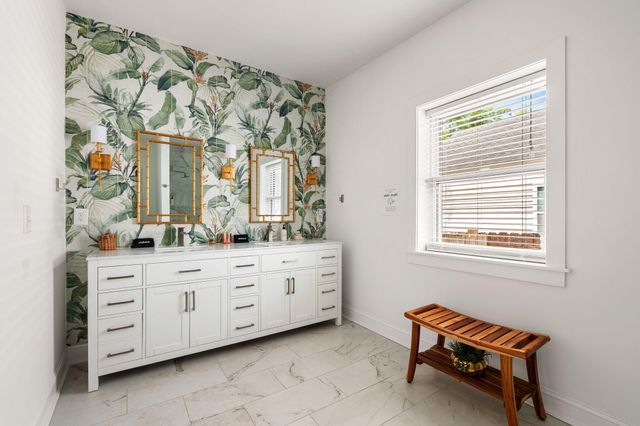 4953 Baylor Street, North Charleston, SC 29405