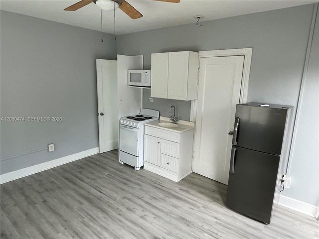 1108 NE 3rd St C, Fort Lauderdale, FL 33301