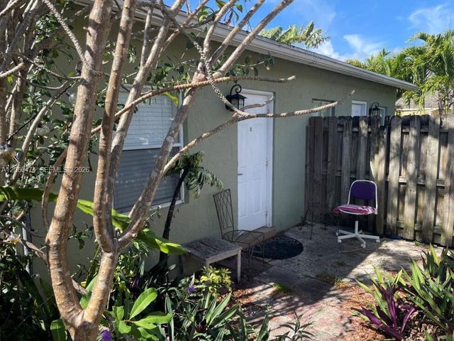 1108 NE 3rd St C, Fort Lauderdale, FL 33301