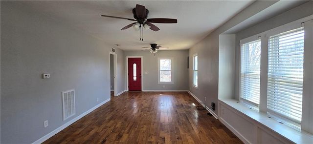 1024 Walnut Avenue, Osawatomie, KS 66064