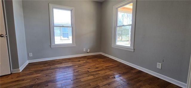 1024 Walnut Avenue, Osawatomie, KS 66064