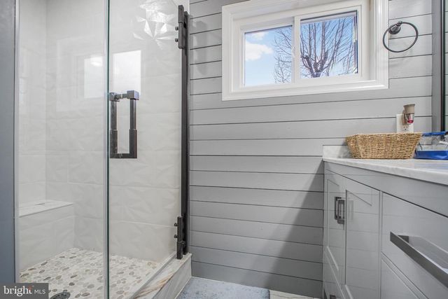 8227 FRYE RD, Alexandria, VA 22309