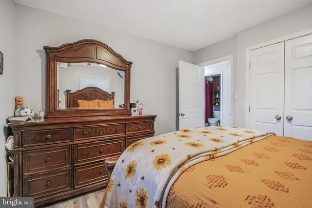 8227 FRYE RD, Alexandria, VA 22309