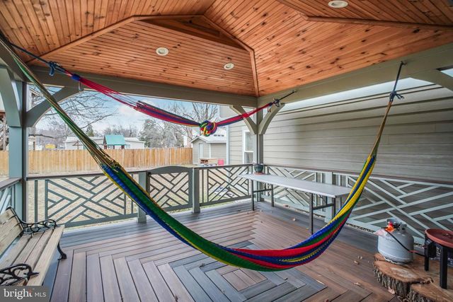 8227 FRYE RD, Alexandria, VA 22309