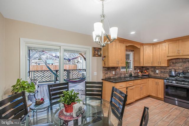 8227 FRYE RD, Alexandria, VA 22309