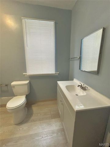 7148 Alabama Avenue, St Louis, MO 63111