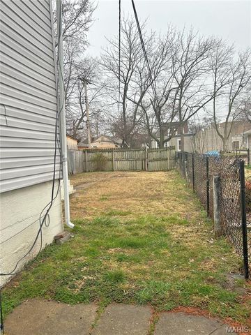 7148 Alabama Avenue, St Louis, MO 63111