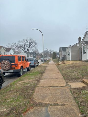 7148 Alabama Avenue, St Louis, MO 63111