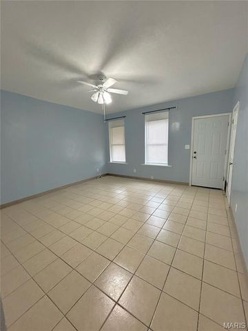 7148 Alabama Avenue, St Louis, MO 63111