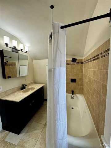 2830 Hampton Avenue, St Louis, MO 63139