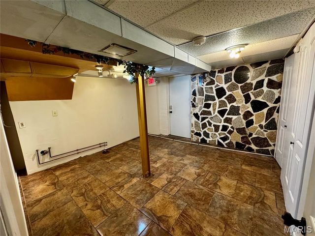 2830 Hampton Avenue, St Louis, MO 63139