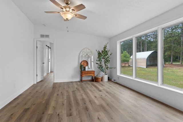 N1032 COUNTY ROAD EE, Redgranite, WI 54970