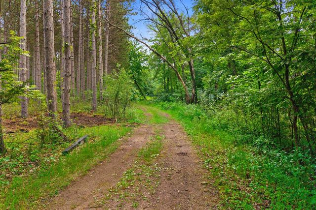 N1032 COUNTY ROAD EE, Redgranite, WI 54970