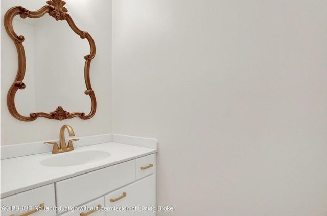 2812 Embassy Drive, West Palm Beach, FL 33401