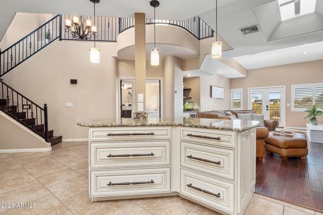 6547 N TURNBERRY Drive, Tucson, AZ 85718