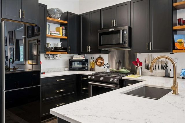 201 W Ponce De Leon Avenue 218, Decatur, GA 30030