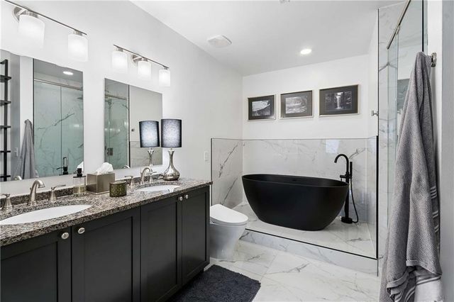 201 W Ponce De Leon Avenue 218, Decatur, GA 30030