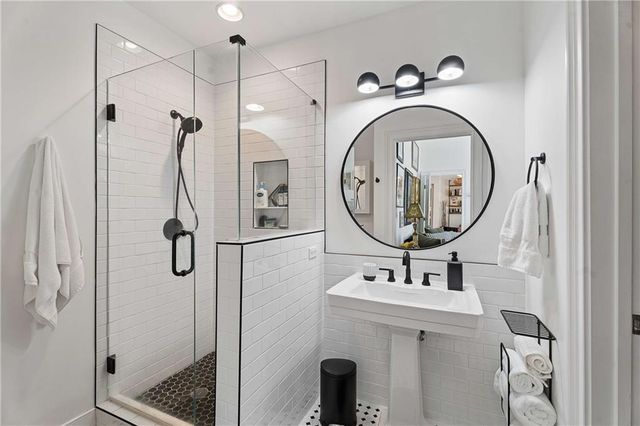 201 W Ponce De Leon Avenue 218, Decatur, GA 30030