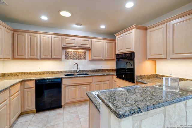 116 Ridge PL, Boerne, TX 78006