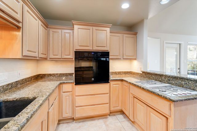 116 Ridge PL, Boerne, TX 78006