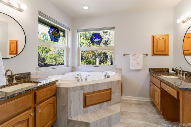 116 Ridge PL, Boerne, TX 78006