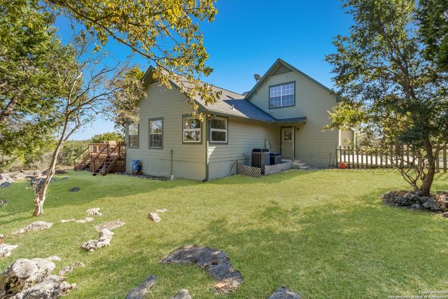 116 Ridge PL, Boerne, TX 78006