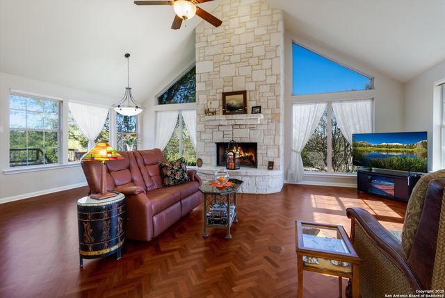 116 Ridge PL, Boerne, TX 78006