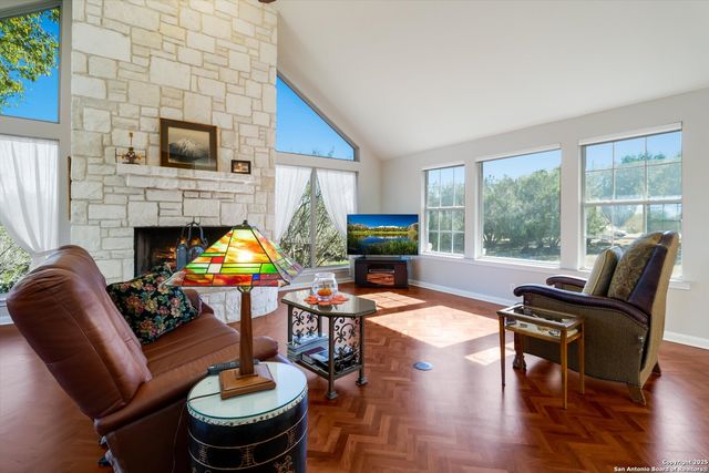 116 Ridge PL, Boerne, TX 78006