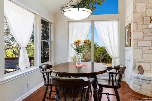 116 Ridge PL, Boerne, TX 78006