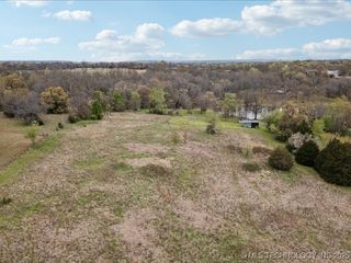 18725 E 410 Road, Claremore, OK 74017