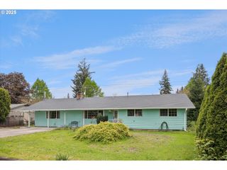 8301 Ne BENTON Dr, Vancouver, WA 98662