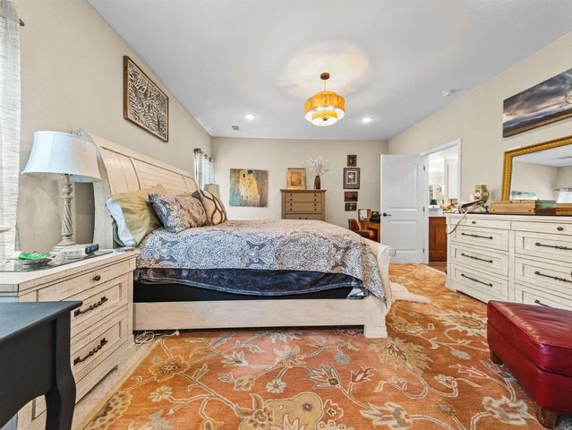 26 Burgos Way, Hot Springs Village, AR 71909