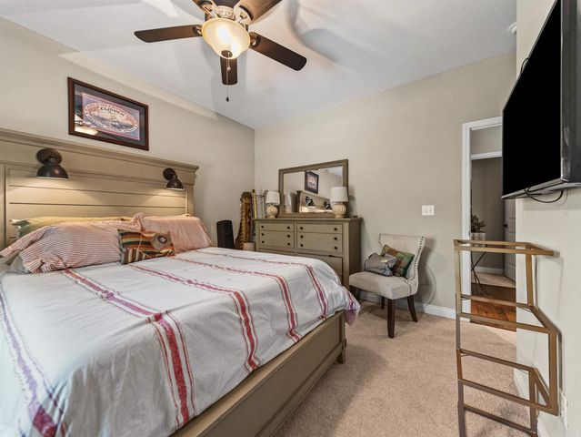 26 Burgos Way, Hot Springs Village, AR 71909