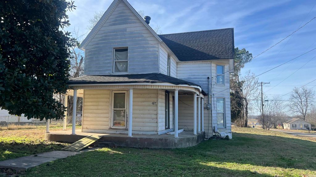 107 N 4th Street, Marmaduke, AR 72443