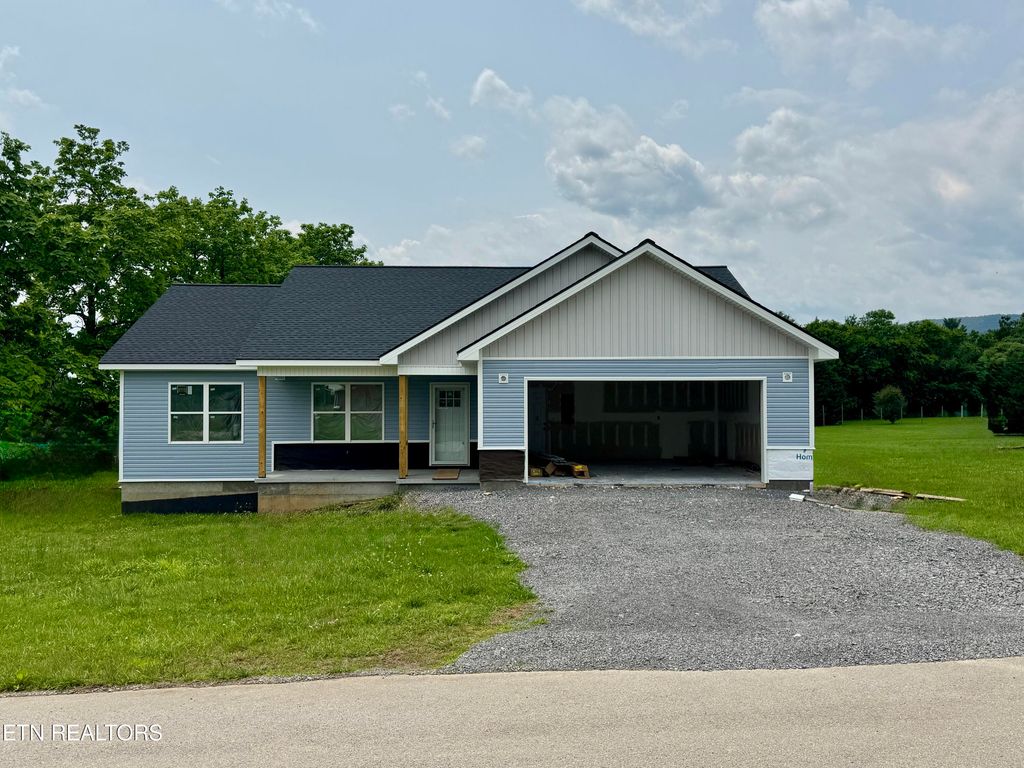 127 Deer Ridge, Rutledge, TN 37861