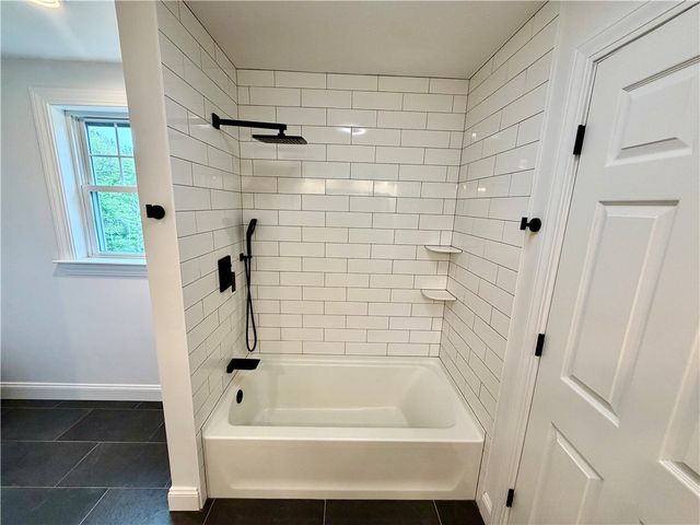 608 Wordens Pond Road, South Kingstown, RI 02879